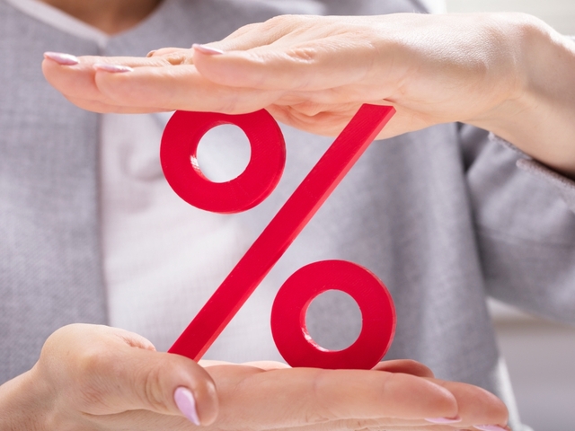 У заемщиков еще есть возможность взять ипотеку по низким ставкам