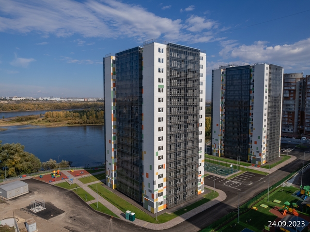 На улице Крайняя завершилось строительство двух многоэтажек для переселенцев